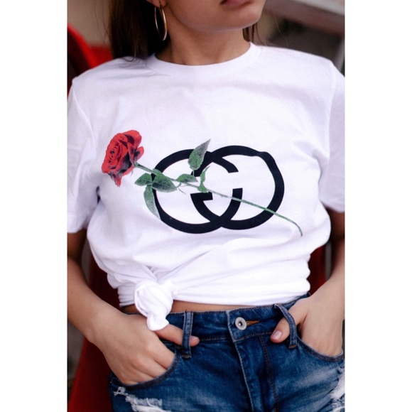 Tops - GC ROSE GRAPHIC TEE